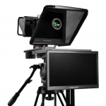 Teleprompter with 18.5" Monitor