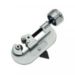 1/8" to 1-1/8" Pipe Tubing Cutter w/ Reamer